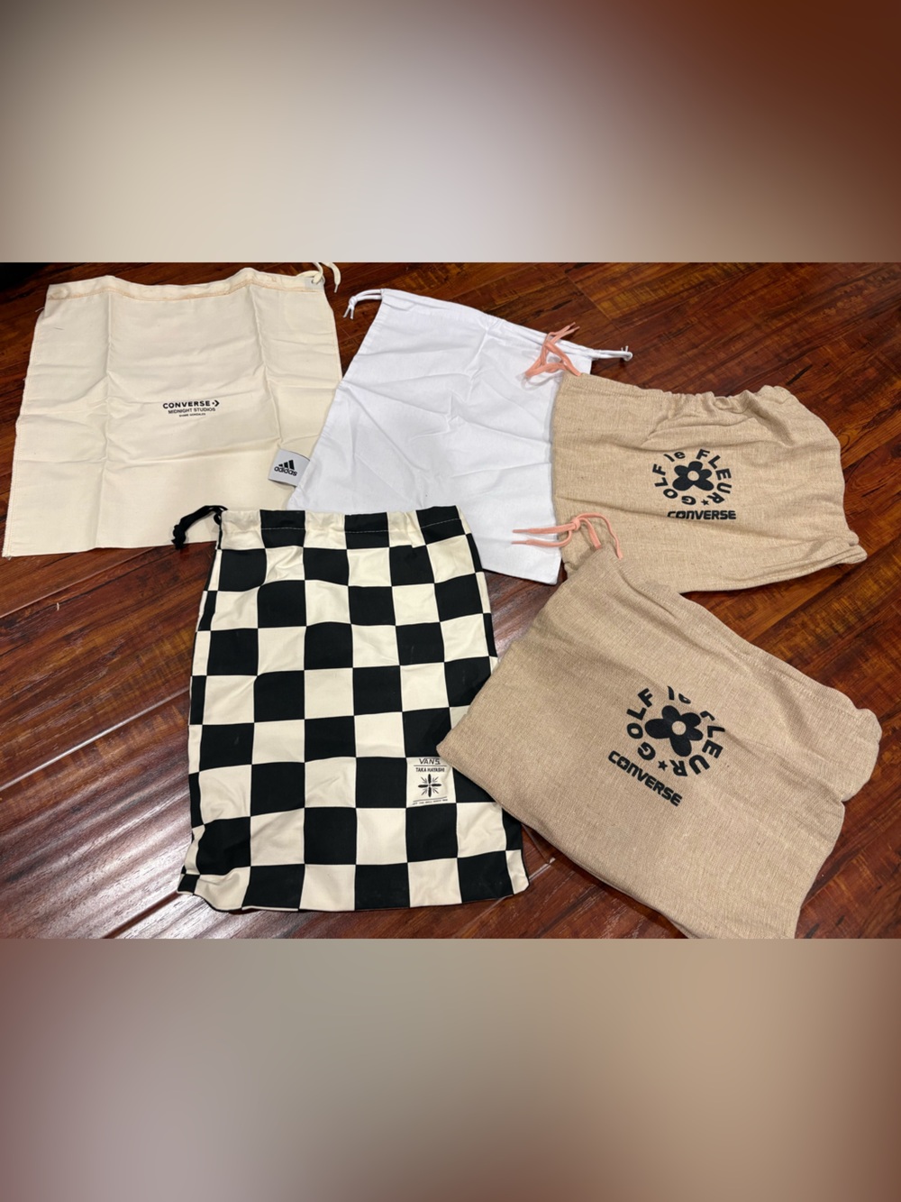 Branded bags with tie string bundle (set of 5)
